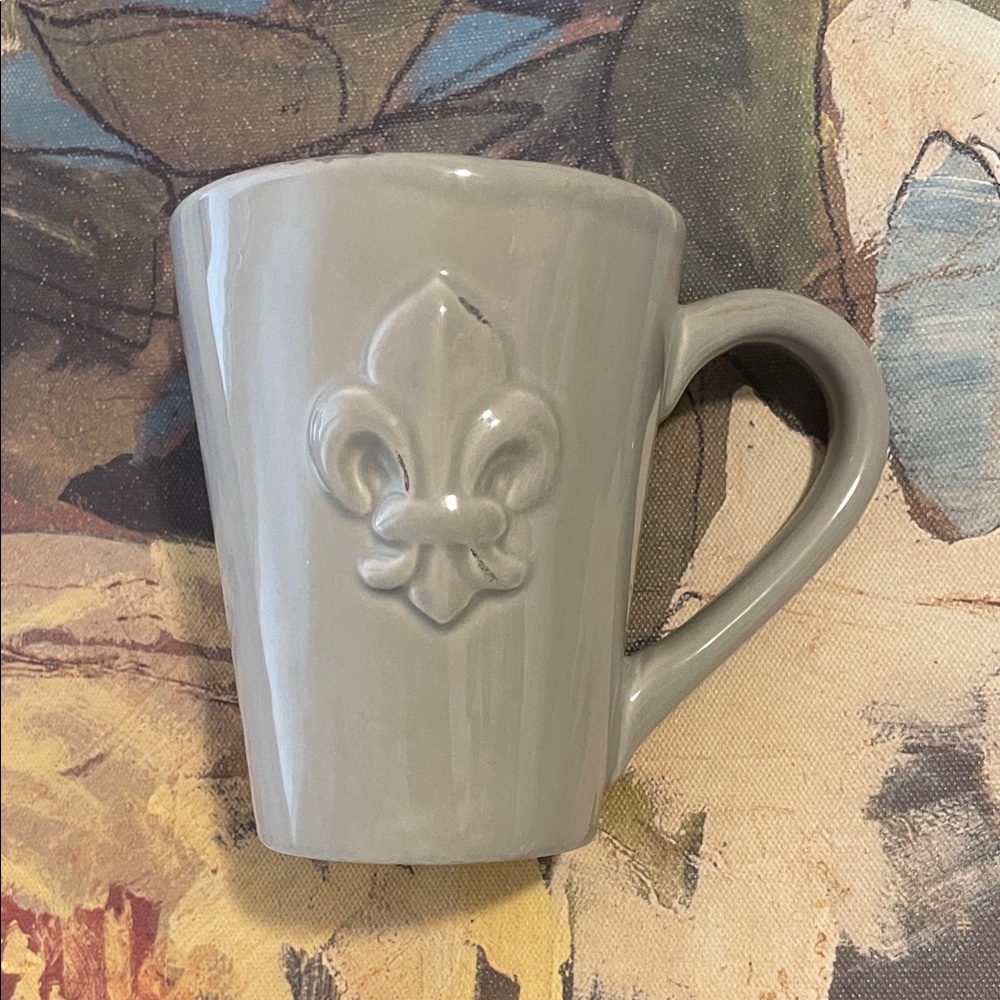 Fleur de lis Mug